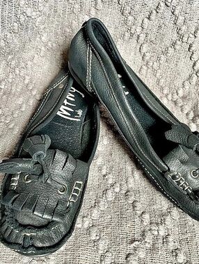 MTNG Mustang Black Leather Driving Moccasins Loafers Made in Spain Women’s 10